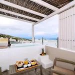 Villa Deluxe Santorini Sunset Santorini 1 Bedroom Outdoor Jacuzzi