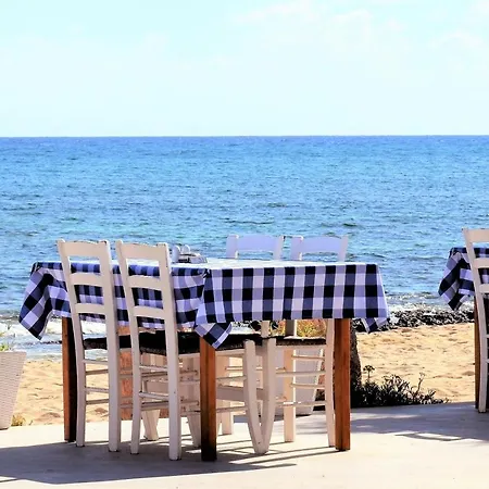 Deluxe Santorini Sunset Santorini 1 Bedroom Outdoor Jacuzzi Fira (Santorini)