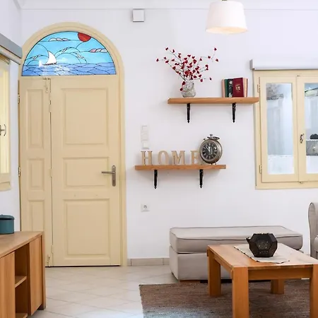 Deluxe Santorini Sunset Santorini 1 Bedroom Outdoor Jacuzzi Fira (Santorini)