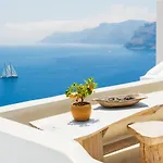 Deluxe Santorini Sunset Santorini 1 Bedroom Outdoor Jacuzzi Villa *