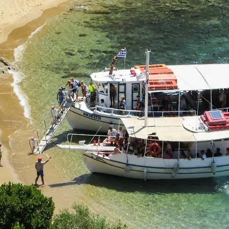 Deluxe Santorini Sunset Santorini 1 Bedroom Outdoor Jacuzzi * Fira (Santorini)
