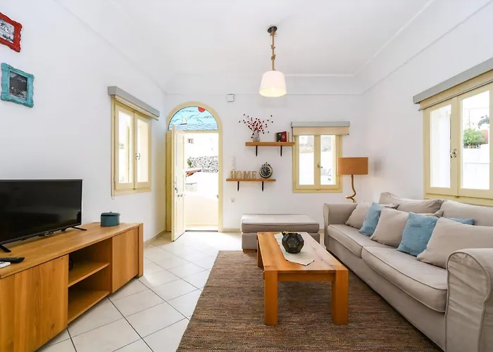 Deluxe Santorini Sunset Santorini 1 Bedroom Outdoor Jacuzzi *